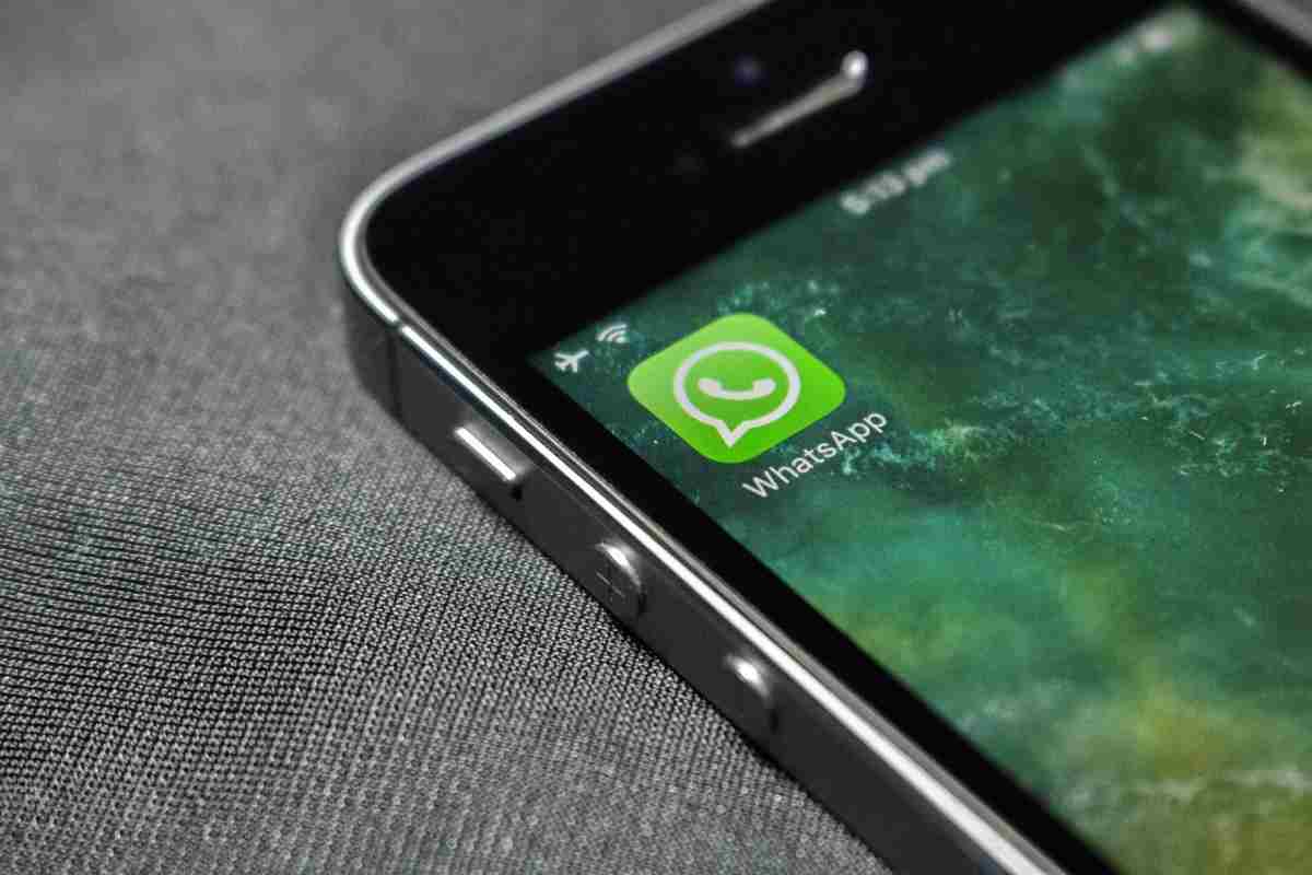 WhatsApp nuovo pulsante scheda chat