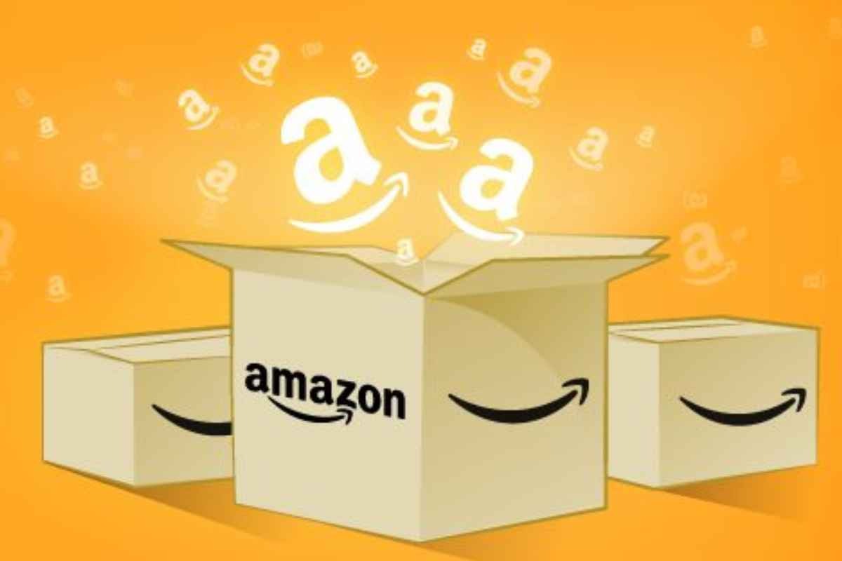 Amazon denuncia cliente