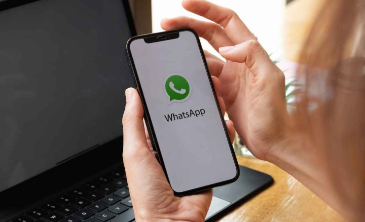 Come funziona la nuova barra risposta WhatsApp