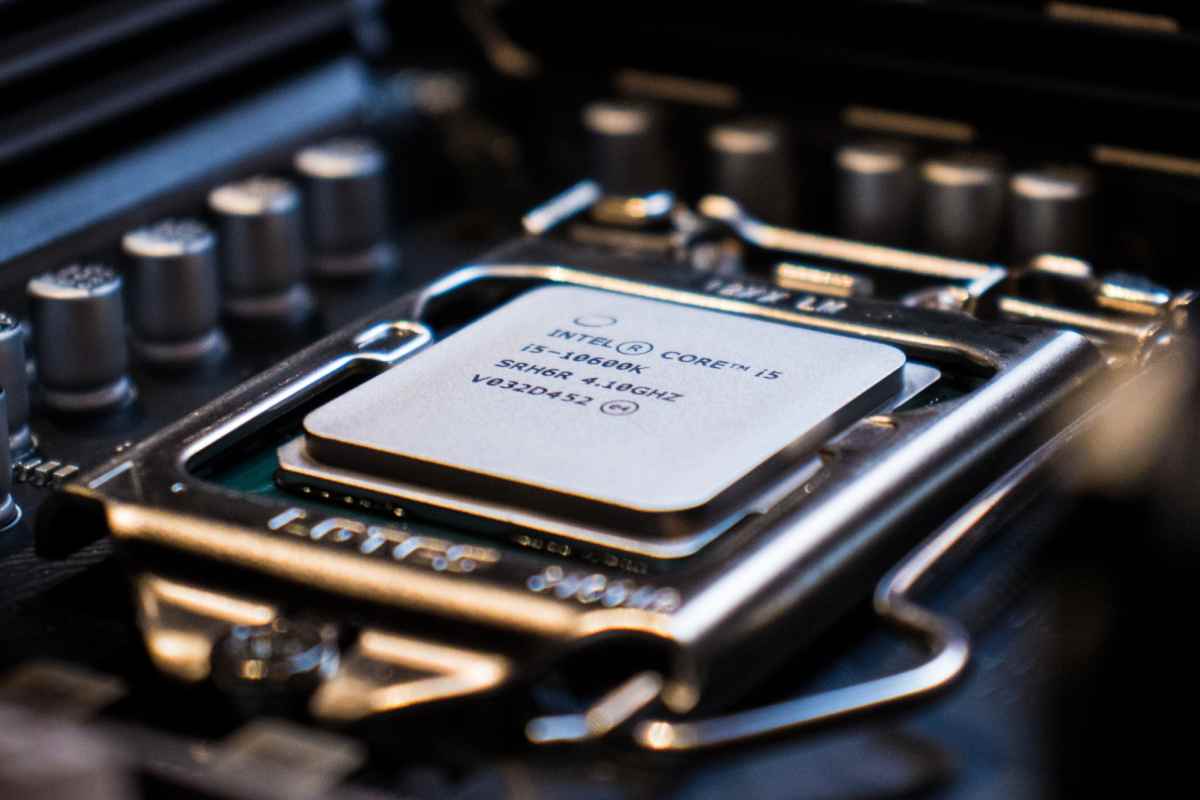 boostare una cpu, si può fare ma la domanda è se devi farlo