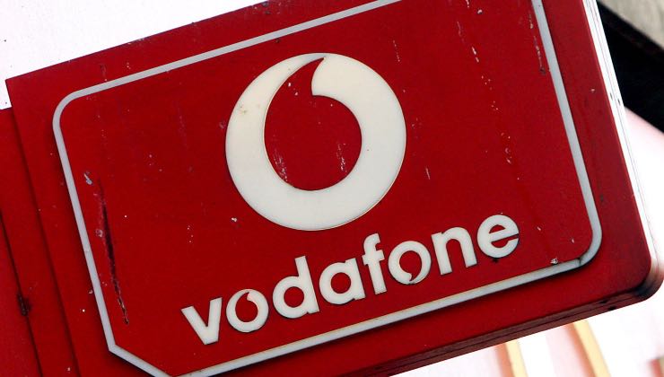 I dettagli del possibile accordo tra Vodafone e Fastweb. C'è di mezzo anche Iliad