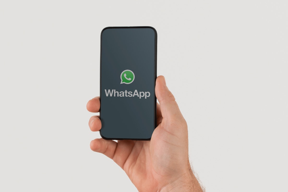 Chattare con altre app via WhatsApp: la novità