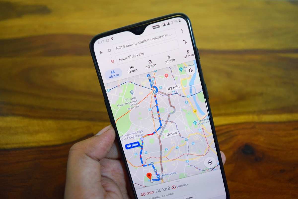 Google Maps per Android introduce le fermate intermedie