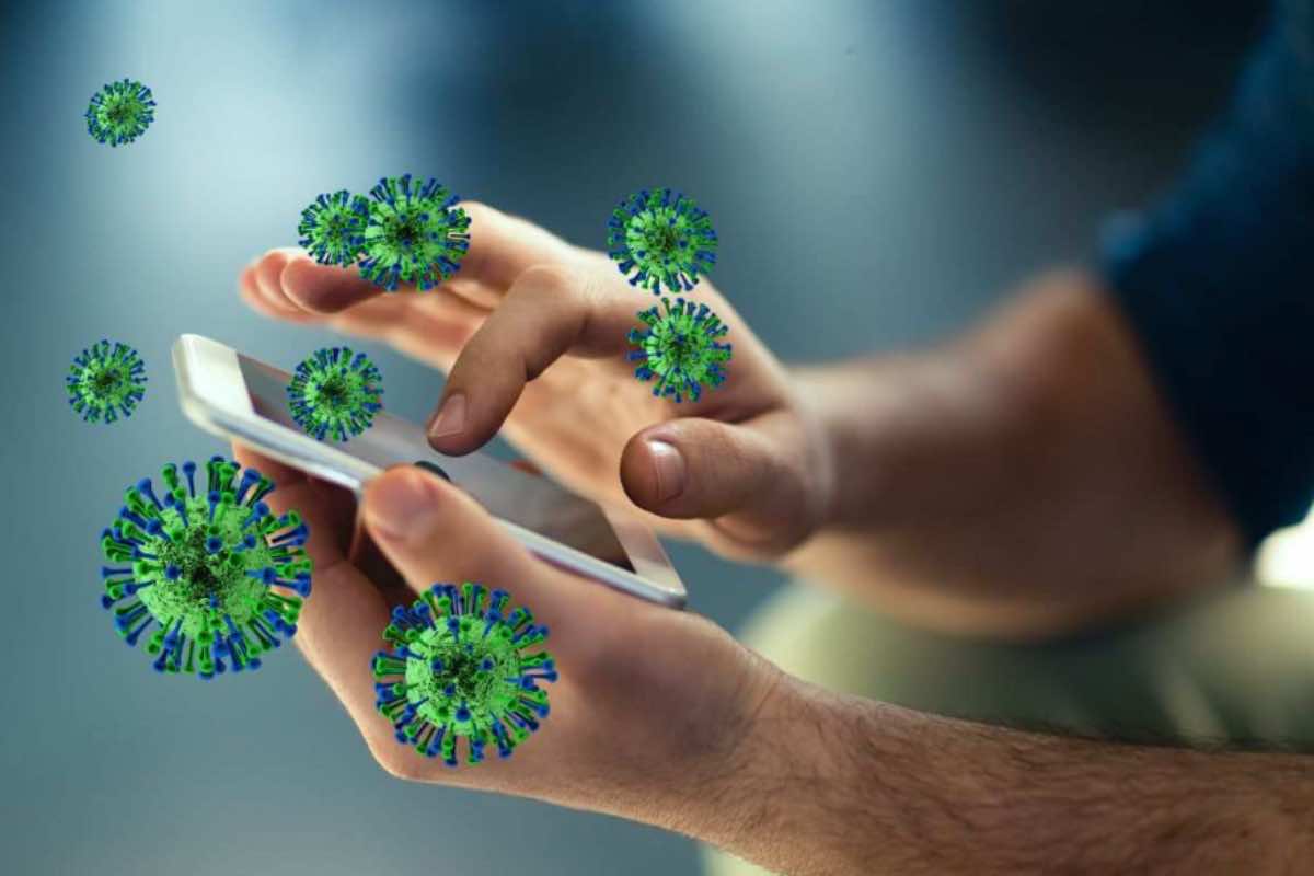 Smartphone virus 