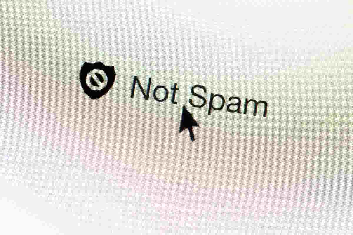 Contrassegna le email non spam