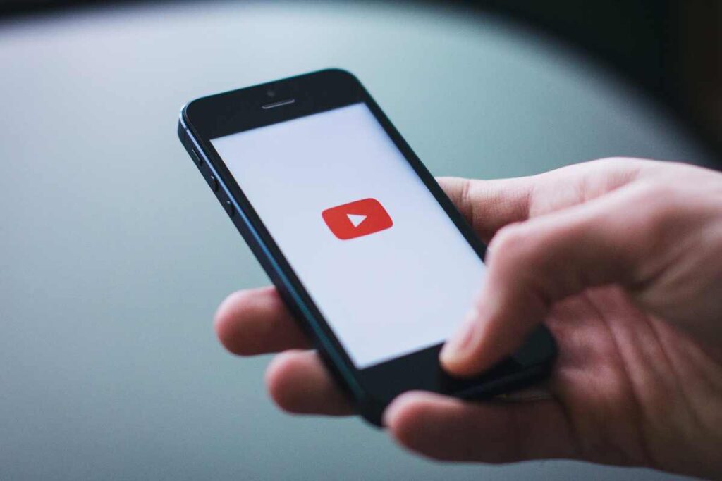 YouTube, nuovo aggiornamento utile con un pulsante speciale