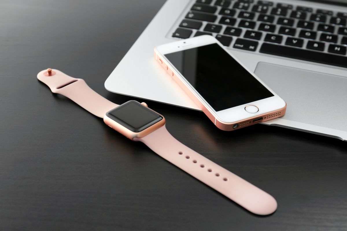 Puoi rispondere alle chiamate da Watch o da iPhone